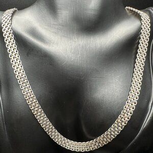 Silver Interlock Necklace .925 Sterling Silver | Textured Link Chain